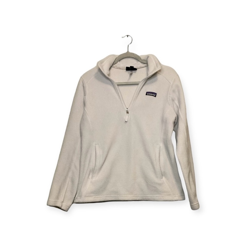 PATAGONIA Women’s off white Synchilla Quarter Zip Sweater in Medium